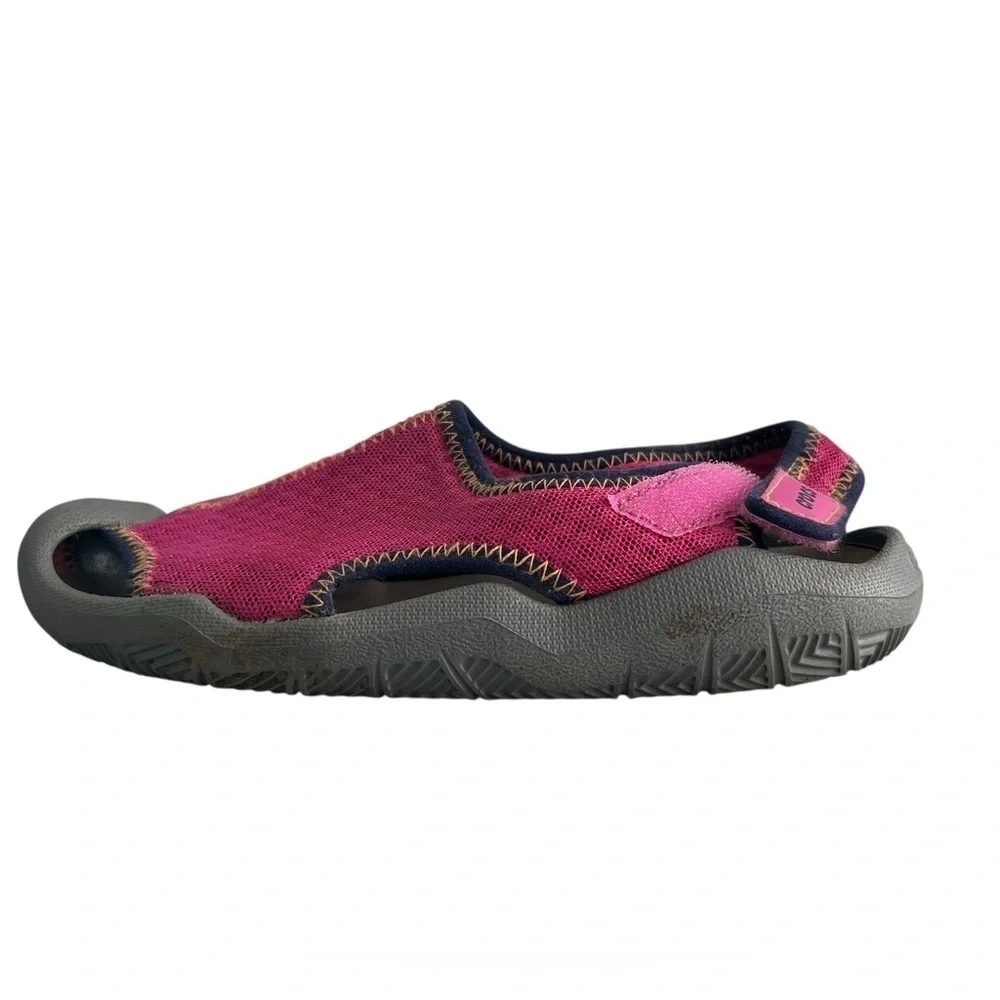 CROCS Pink and Gray Water Shoes with Velcro Closure Kids Sz 2